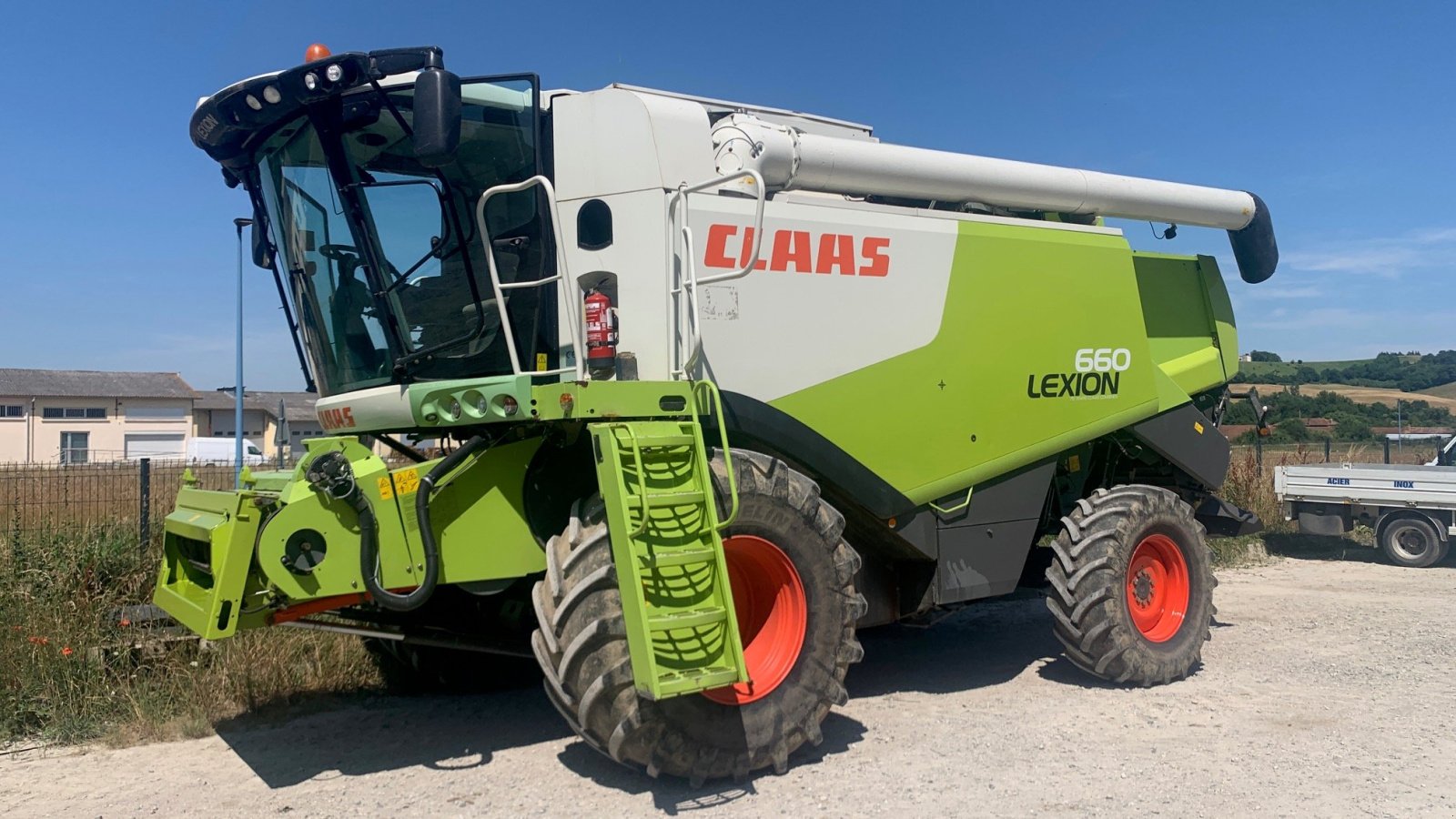 Mähdrescher typu CLAAS LEXION 660 T3, Gebrauchtmaschine v L'Isle-en-Dodon (Obrázek 1)