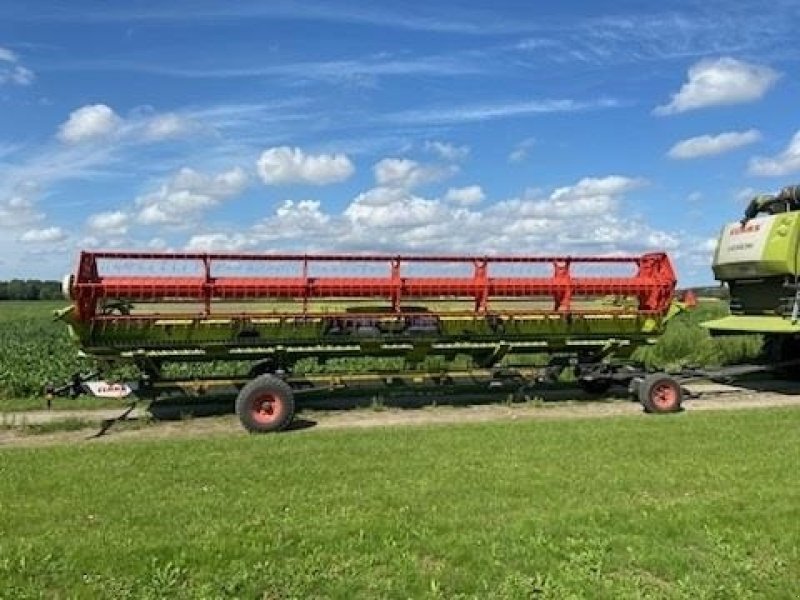 Mähdrescher des Typs CLAAS LEXION 660 T4I VARIO 930 4 WD / GPS / 11000 L. tan, Gebrauchtmaschine in Mern (Bild 11)