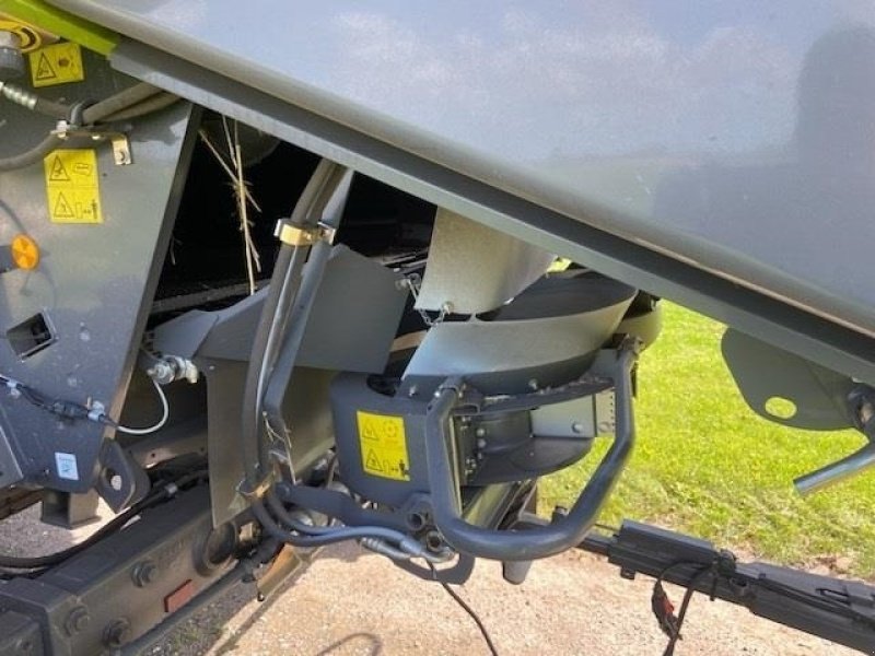 Mähdrescher des Typs CLAAS LEXION 660 T4I VARIO 930 4 WD / GPS / 11000 L. tan, Gebrauchtmaschine in Mern (Bild 5)