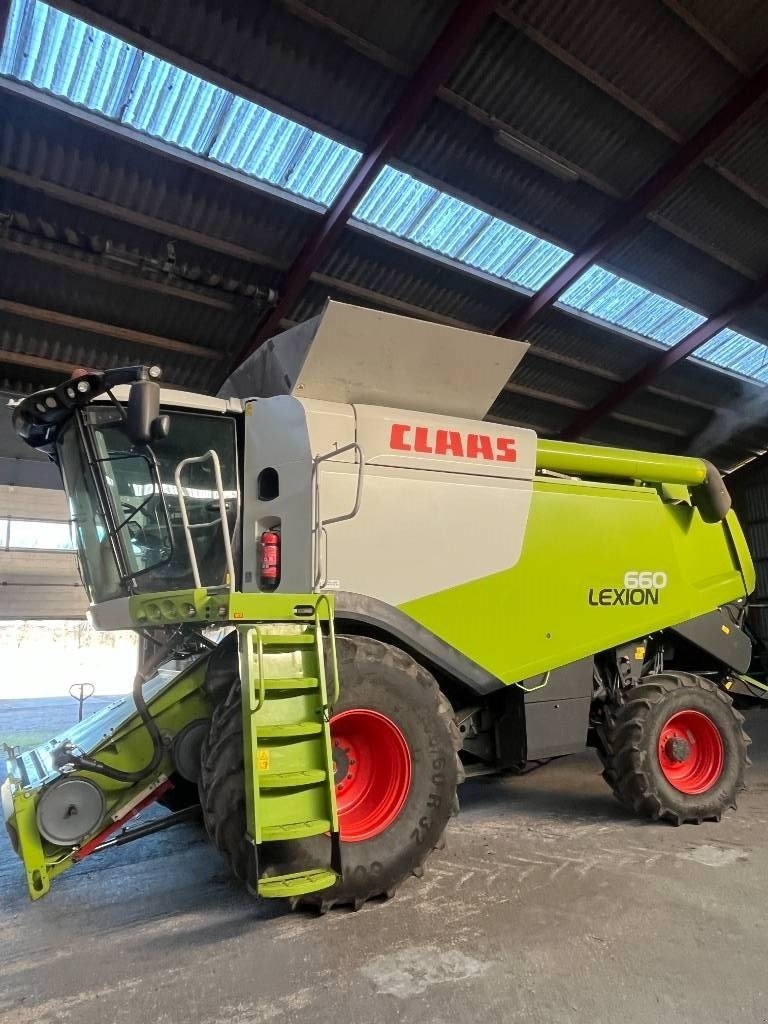 Mähdrescher Türe ait CLAAS Lexion 660, Gebrauchtmaschine içinde Ringe (resim 2)