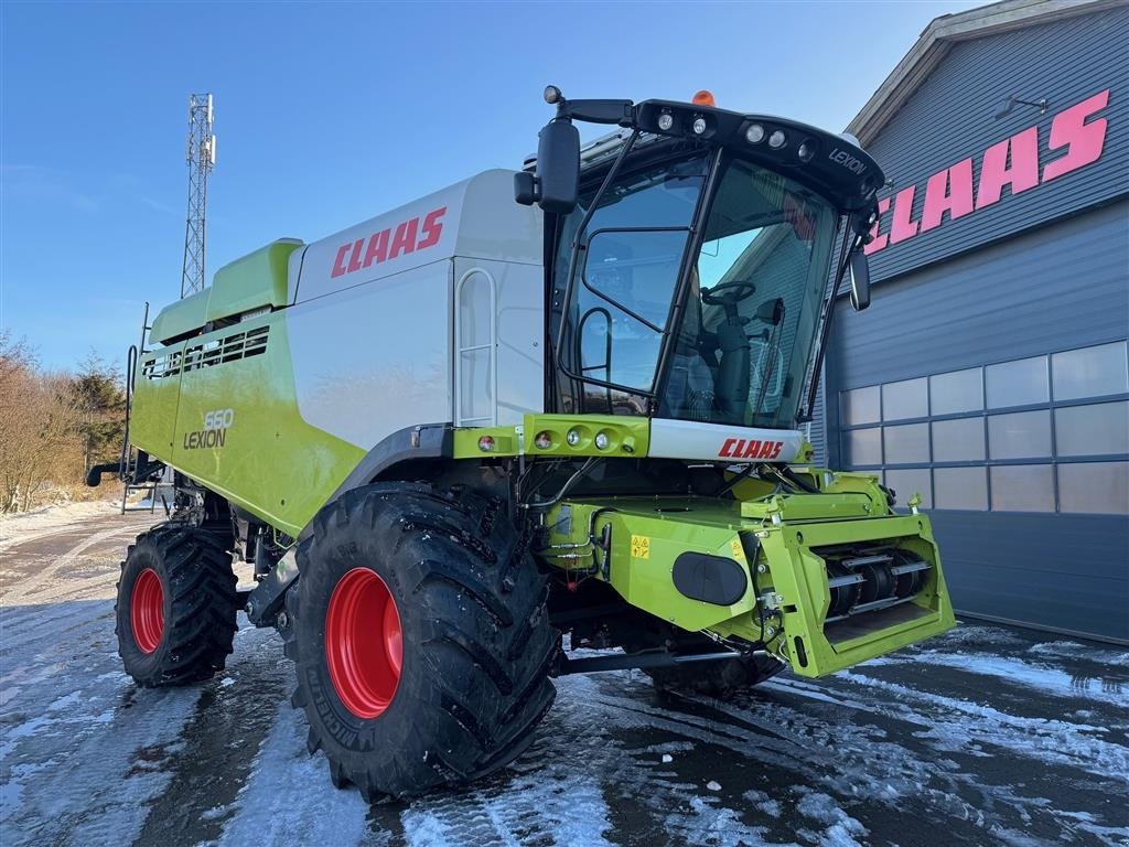 Mähdrescher des Typs CLAAS LEXION 660, Gebrauchtmaschine in Vinderup (Bild 2)