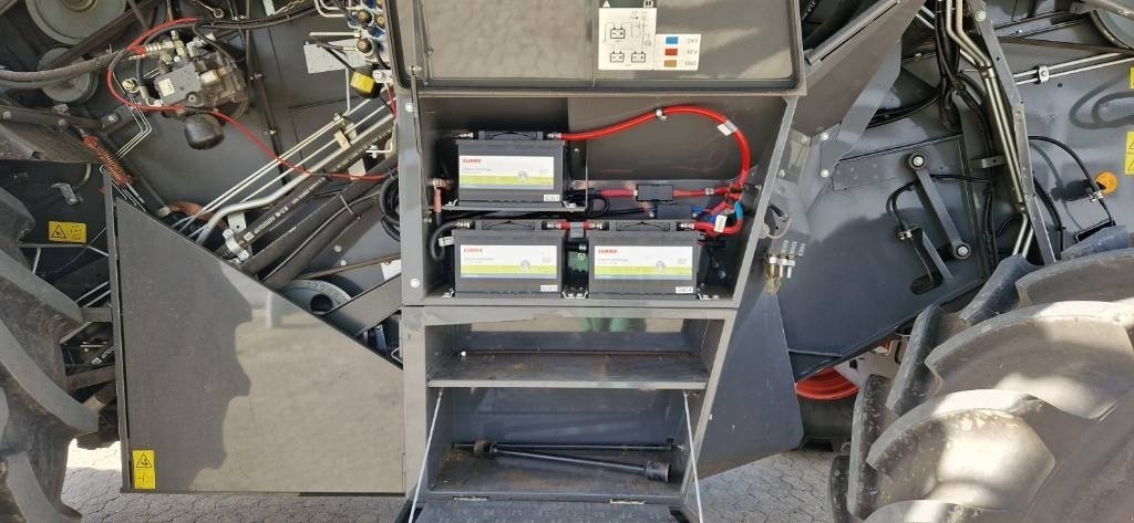 Mähdrescher Türe ait CLAAS Lexion 660, Gebrauchtmaschine içinde Ribe (resim 13)