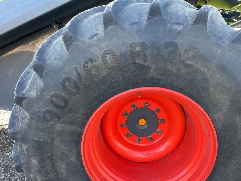 Mähdrescher des Typs CLAAS Lexion 660, Gebrauchtmaschine in Ribe (Bild 2)