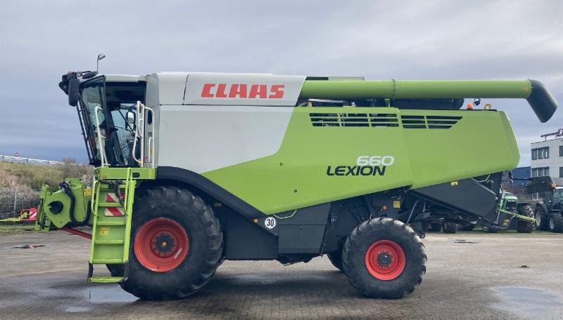 Mähdrescher a típus CLAAS LEXION 660, Gebrauchtmaschine ekkor: Hockenheim (Kép 2)