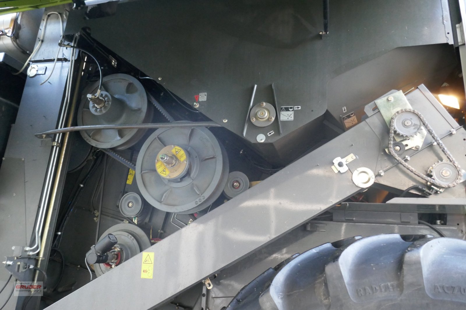 Mähdrescher typu CLAAS Lexion 660, Gebrauchtmaschine v Dorfen (Obrázek 10)