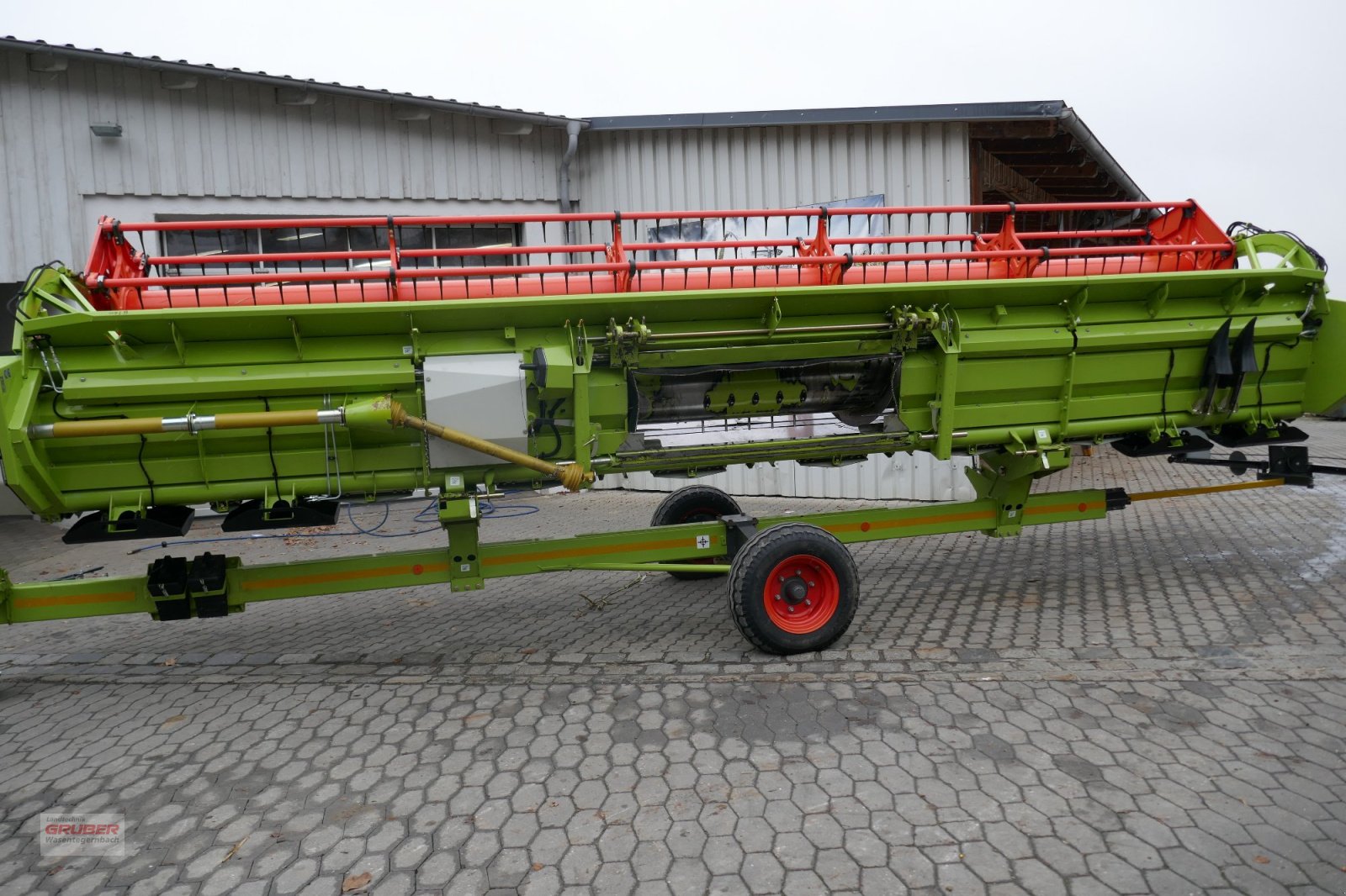 Mähdrescher typu CLAAS Lexion 660, Gebrauchtmaschine v Dorfen (Obrázek 24)