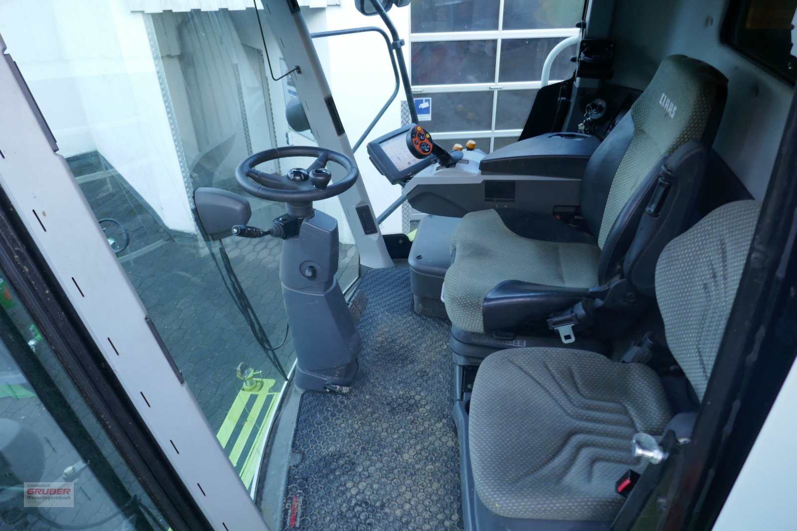 Mähdrescher a típus CLAAS Lexion 660, Gebrauchtmaschine ekkor: Dorfen (Kép 20)