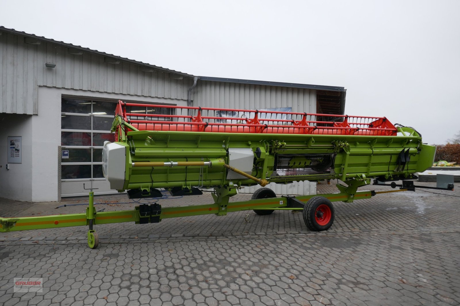Mähdrescher a típus CLAAS Lexion 660, Gebrauchtmaschine ekkor: Dorfen (Kép 24)