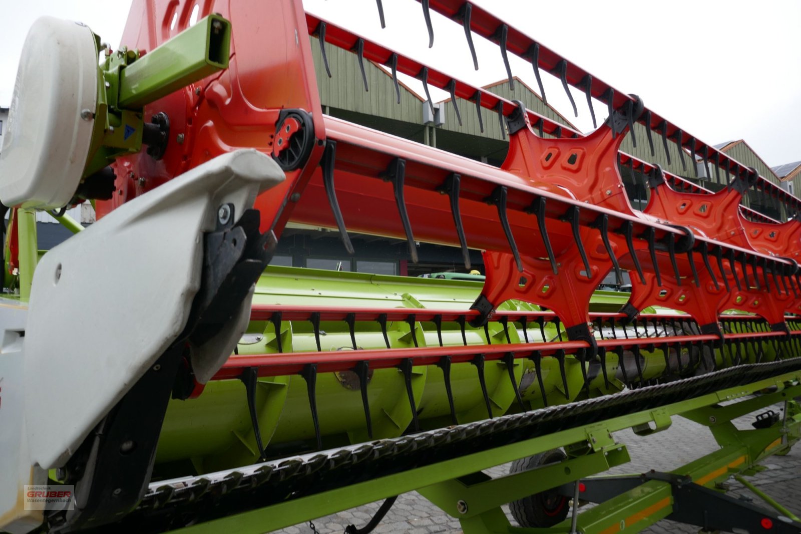Mähdrescher a típus CLAAS Lexion 660, Gebrauchtmaschine ekkor: Dorfen (Kép 31)
