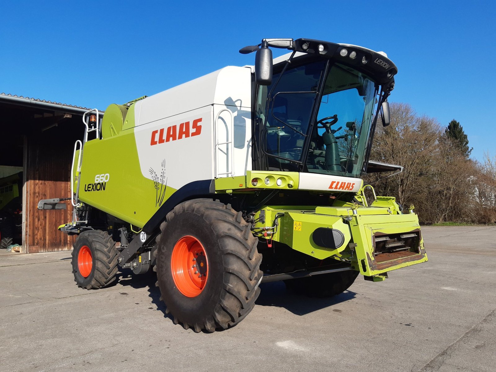 Mähdrescher от тип CLAAS Lexion 660, Gebrauchtmaschine в Penzing (Снимка 4)