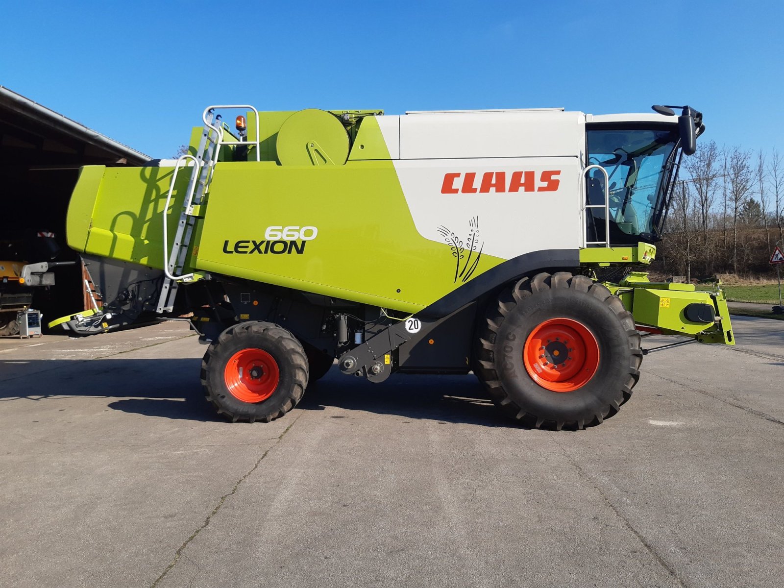 Mähdrescher от тип CLAAS Lexion 660, Gebrauchtmaschine в Penzing (Снимка 5)