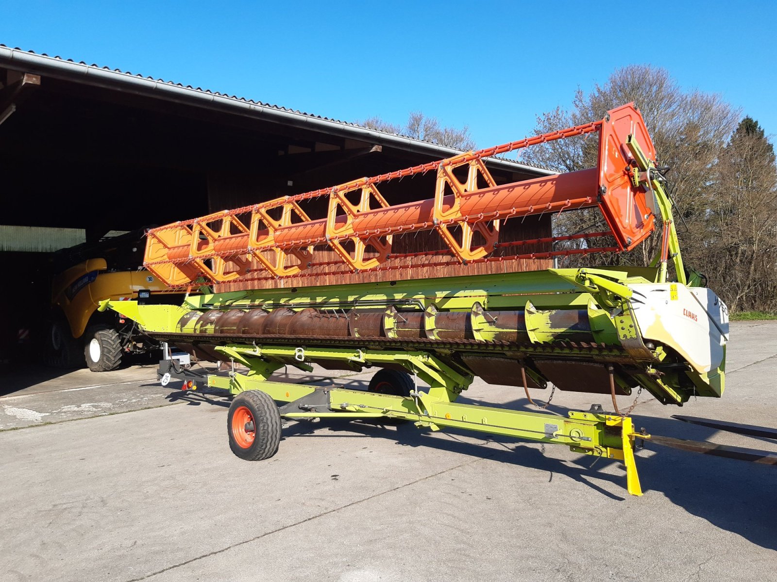 Mähdrescher от тип CLAAS Lexion 660, Gebrauchtmaschine в Penzing (Снимка 14)