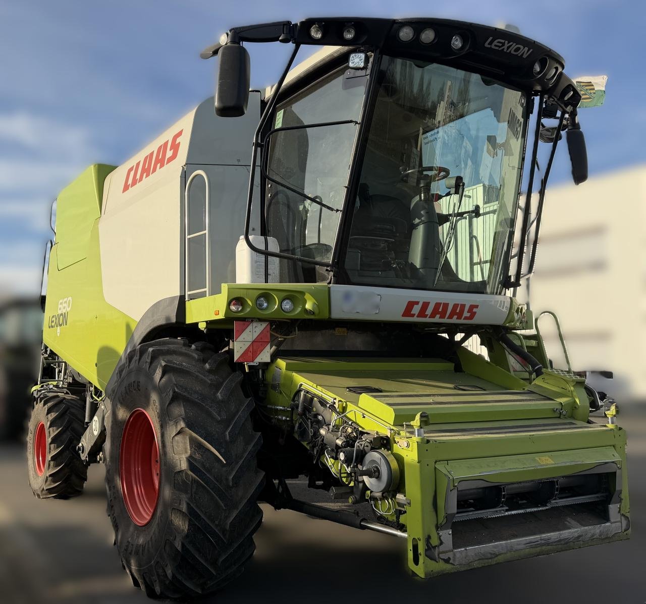 Mähdrescher des Typs CLAAS Lexion 660, Gebrauchtmaschine in Könnern (Bild 1)