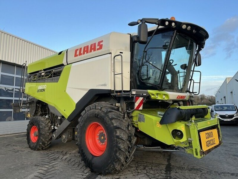 Mähdrescher typu CLAAS LEXION 6600 E5, Gebrauchtmaschine v Charnay-lès-macon (Obrázek 2)
