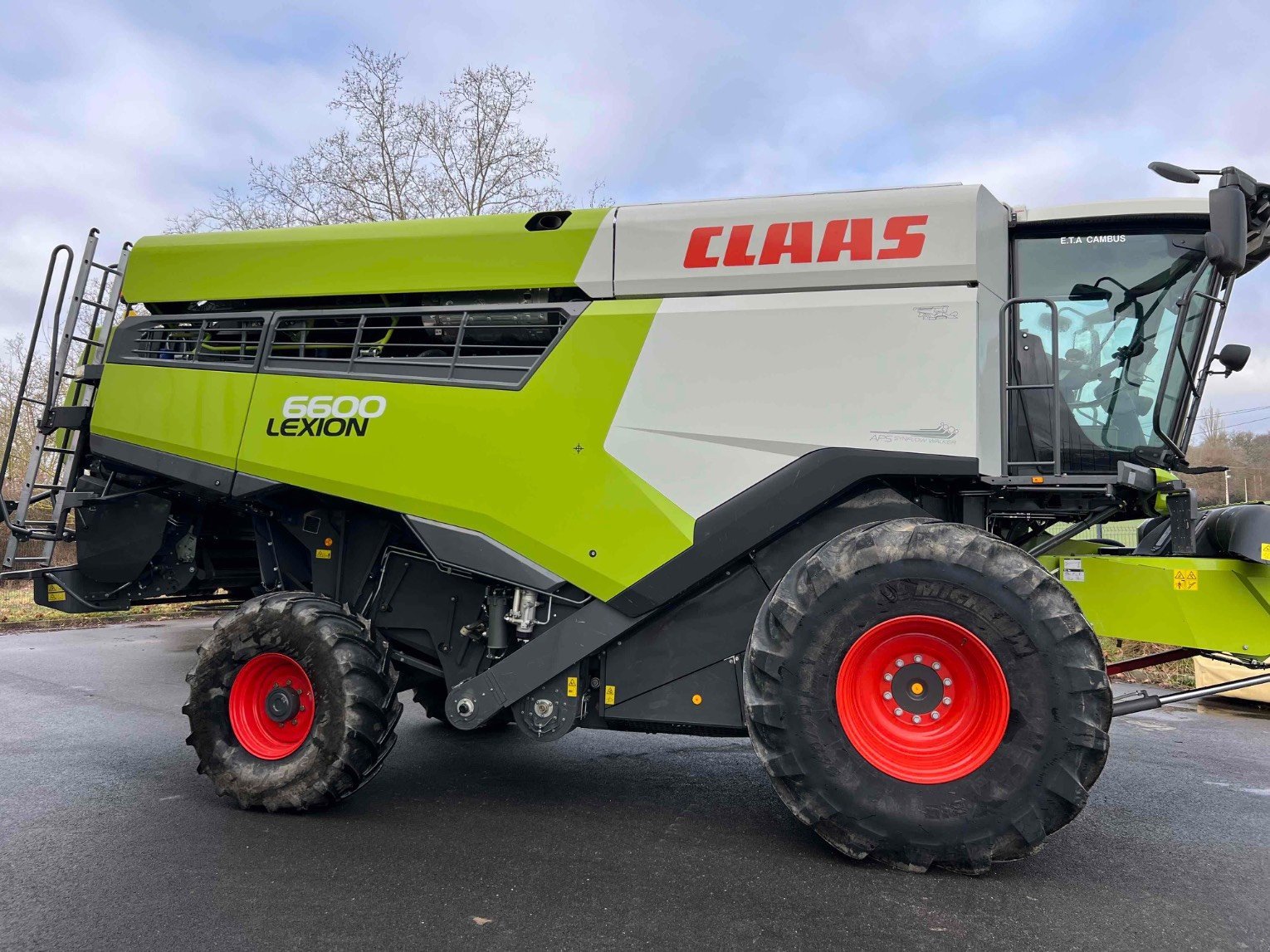 Mähdrescher типа CLAAS LEXION 6600 TRADITION, Gebrauchtmaschine в L'Isle-en-Dodon (Фотография 8)