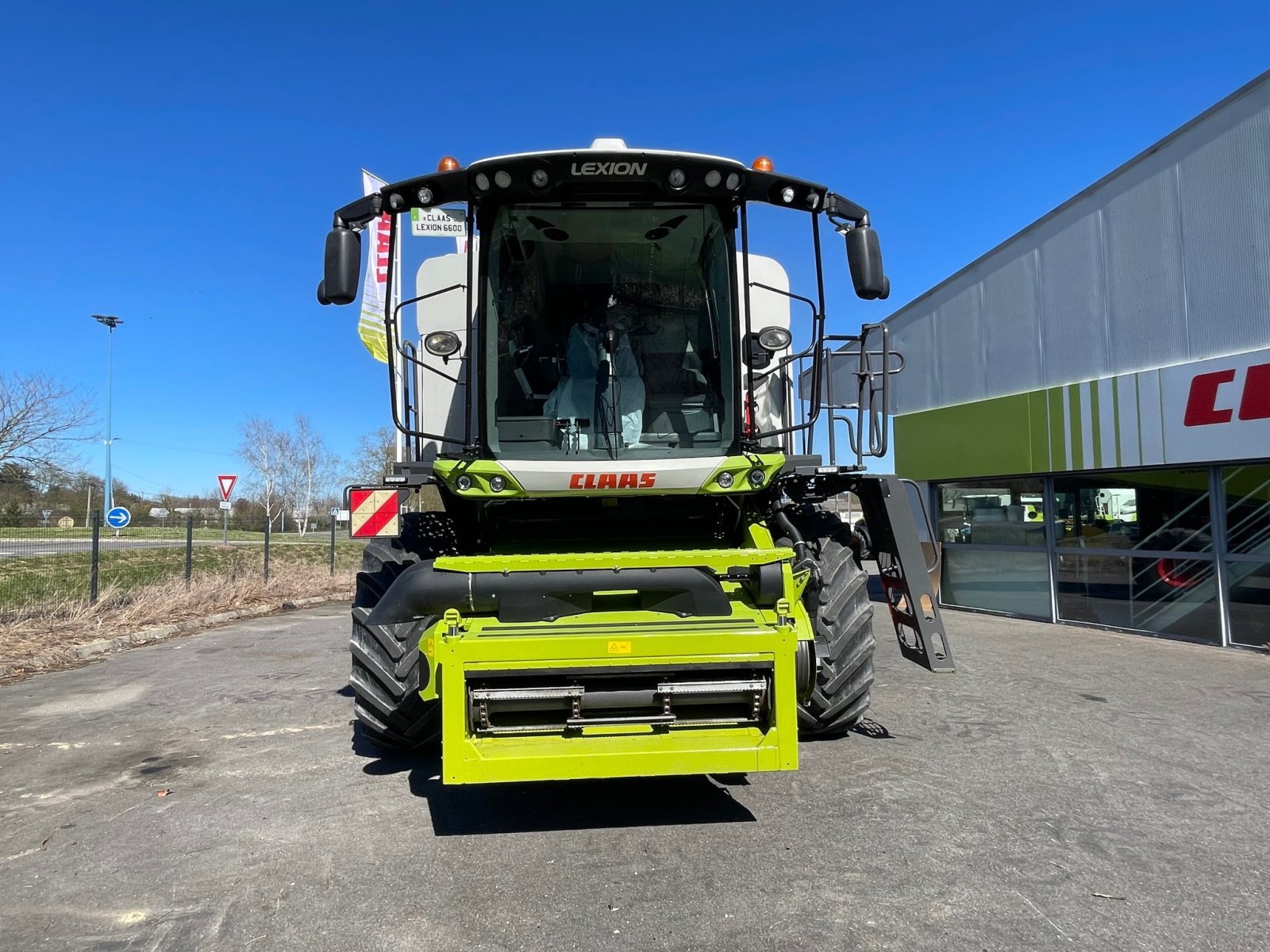 Mähdrescher del tipo CLAAS LEXION 6600 TRADITION, Gebrauchtmaschine In L'Isle-en-Dodon (Immagine 9)