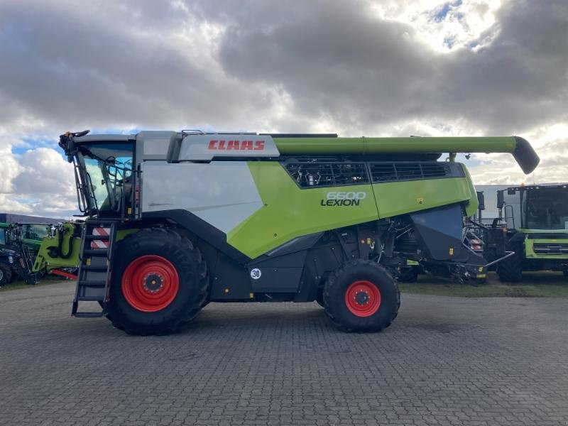 Mähdrescher typu CLAAS LEXION 6600, Gebrauchtmaschine v Hockenheim (Obrázek 2)