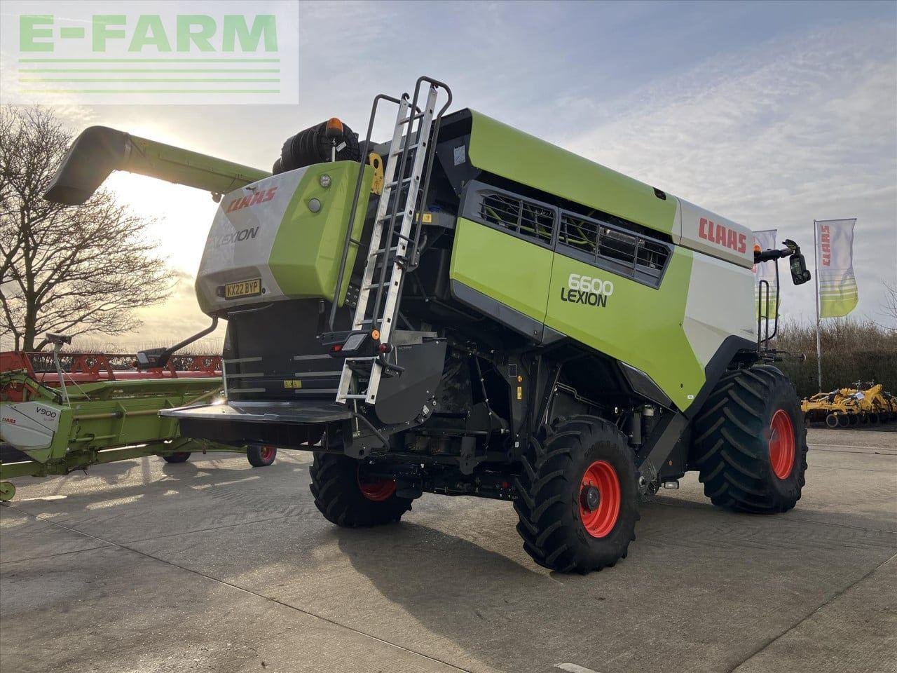 Mähdrescher типа CLAAS LEXION 6600, Gebrauchtmaschine в SUFFOLK (Фотография 5)