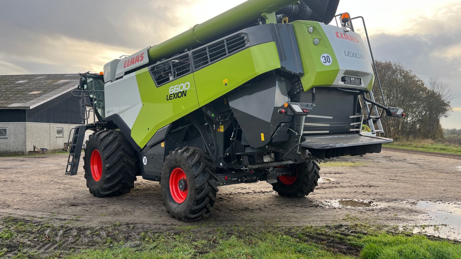 Mähdrescher typu CLAAS LEXION 6600, Gebrauchtmaschine v Løgumkloster (Obrázek 3)