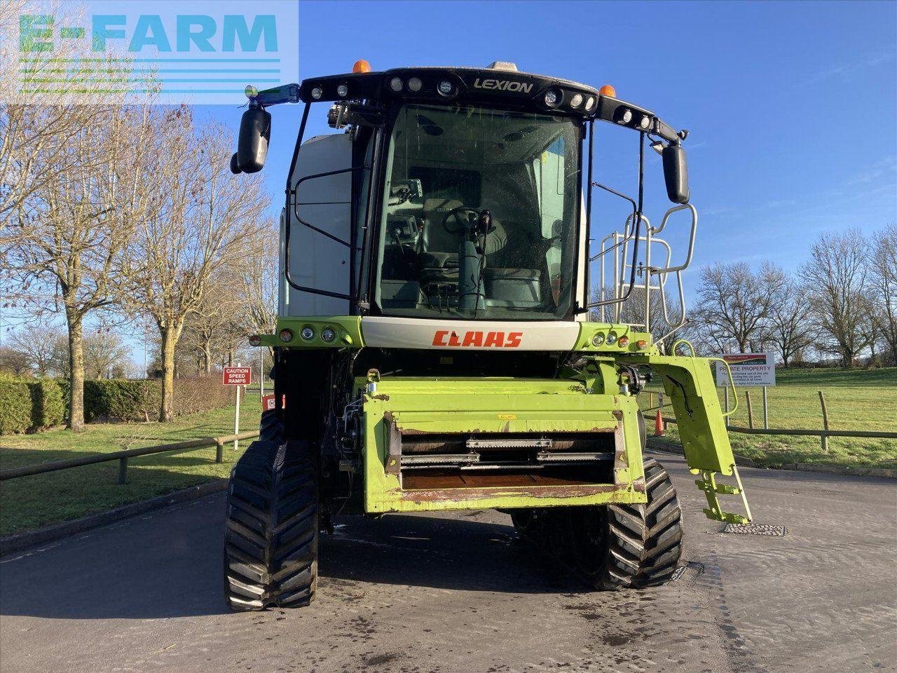 Mähdrescher del tipo CLAAS LEXION 660TT WITH V770 CUTTERBAR, Gebrauchtmaschine In STANDERWICK, FROME (Immagine 18)