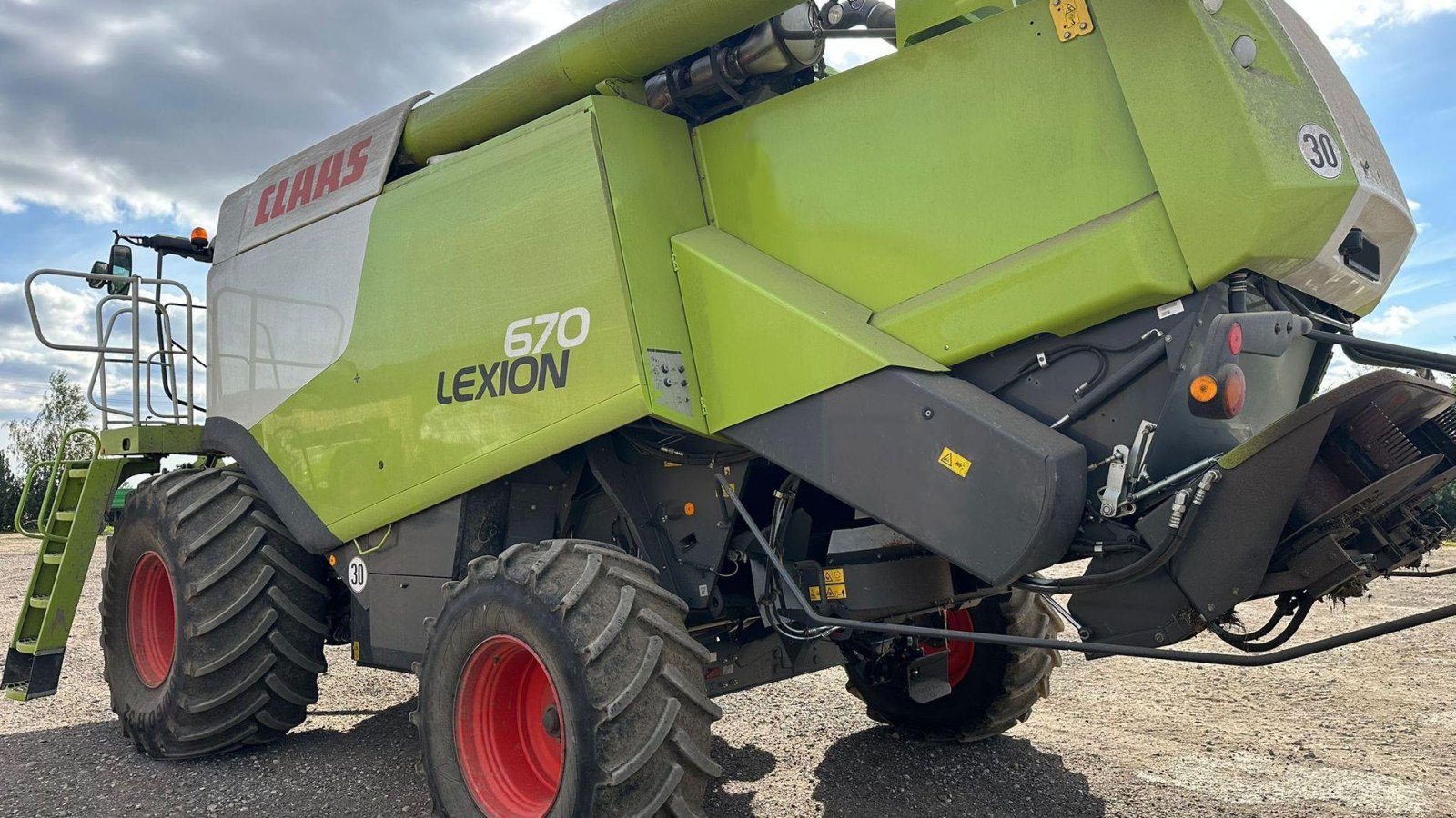 Mähdrescher typu CLAAS LEXION 670 Incl skærebord. Laser Pilot., Gebrauchtmaschine v Kolding (Obrázek 3)
