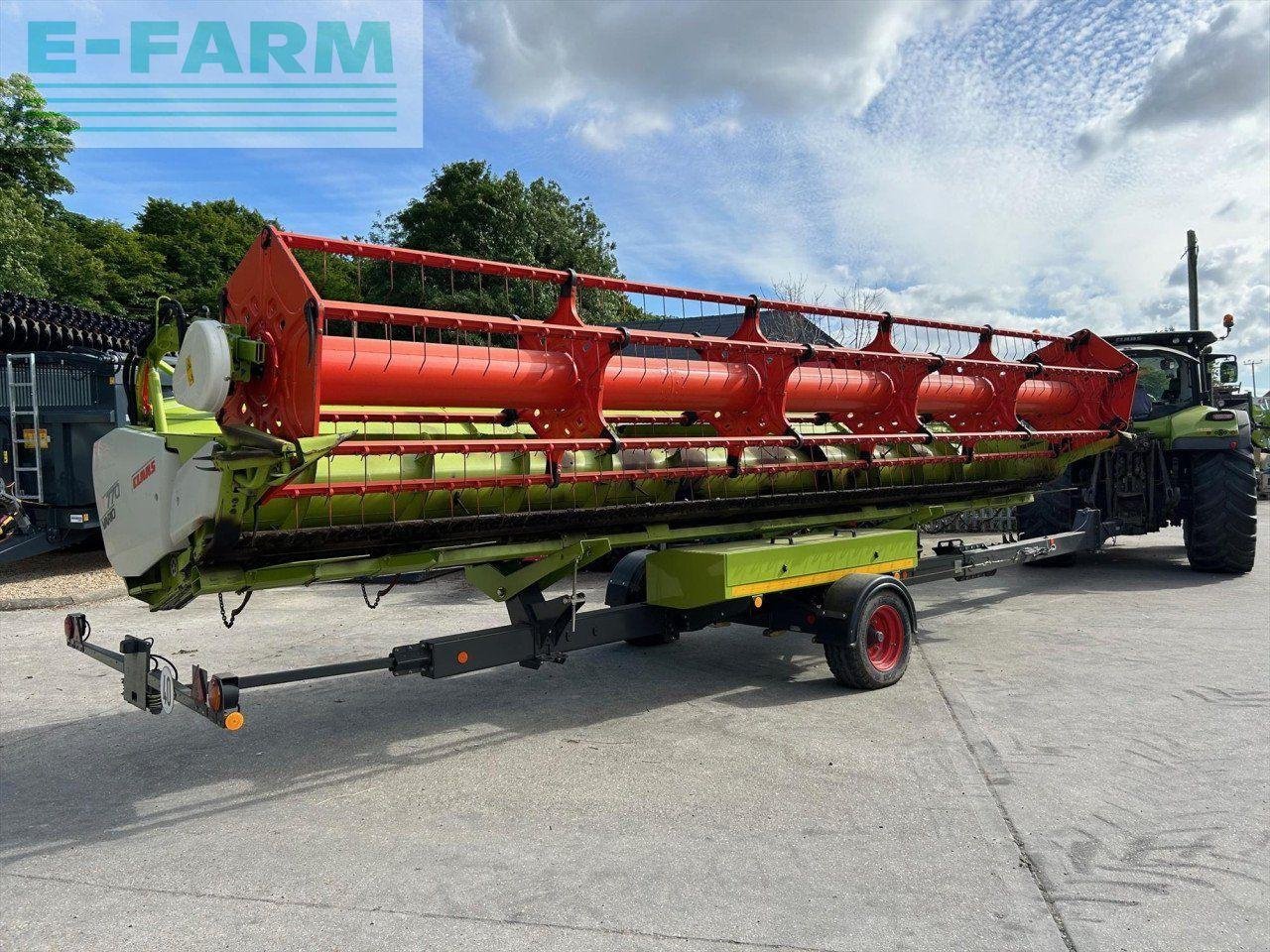 Mähdrescher Türe ait CLAAS LEXION 670 M T4F, Gebrauchtmaschine içinde MICHELDEVER, WINCHESTER (resim 17)