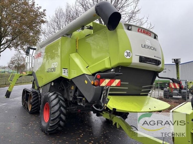 Mähdrescher van het type CLAAS LEXION 670 TERRA TRAC + SW V750 + TW, Gebrauchtmaschine in Meppen (Foto 5)