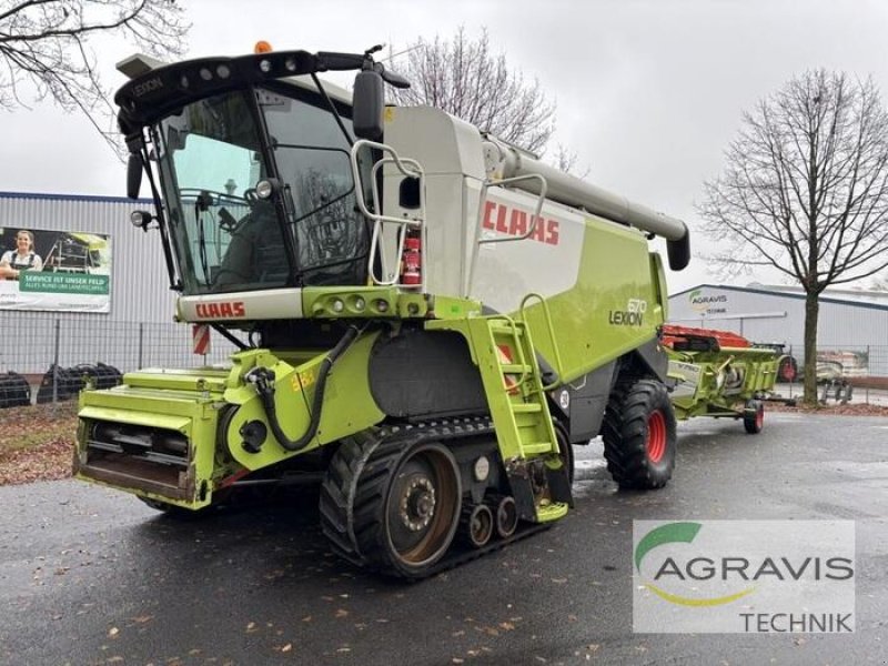 Mähdrescher van het type CLAAS LEXION 670 TERRA TRAC + SW V750 + TW, Gebrauchtmaschine in Meppen (Foto 1)
