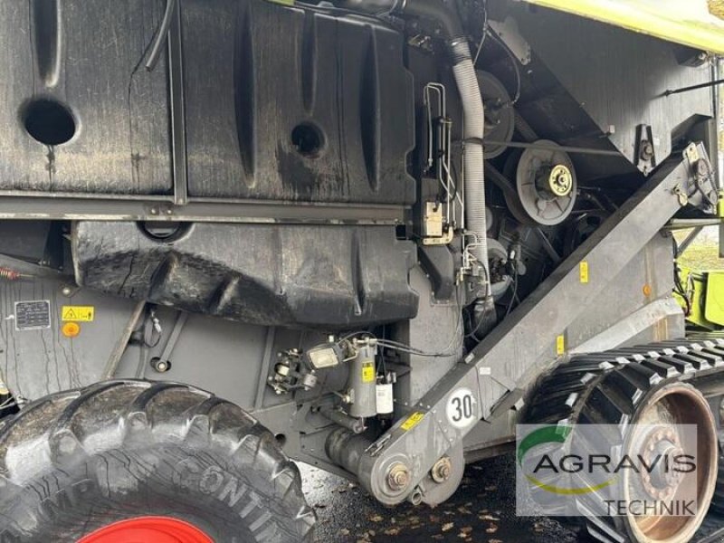 Mähdrescher van het type CLAAS LEXION 670 TERRA TRAC + SW V750 + TW, Gebrauchtmaschine in Meppen (Foto 24)