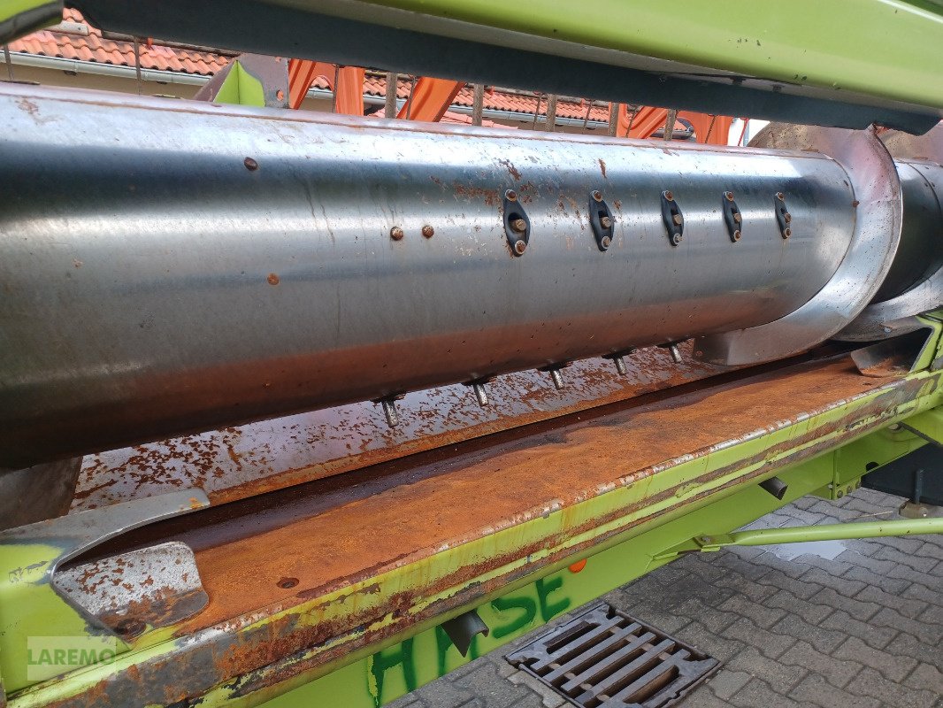 Mähdrescher van het type CLAAS Lexion 670 TT Terratrac V 900, Gebrauchtmaschine in Langenwetzendorf (Foto 20)