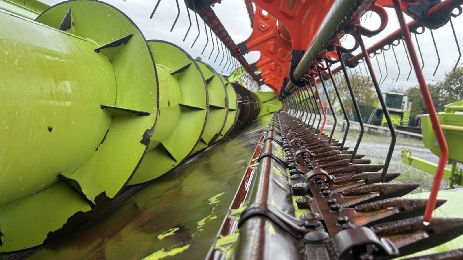 Mähdrescher des Typs CLAAS LEXION 670 TT  TT - Terra Trac. Incl skærebord., Gebrauchtmaschine in Kolding (Bild 3)