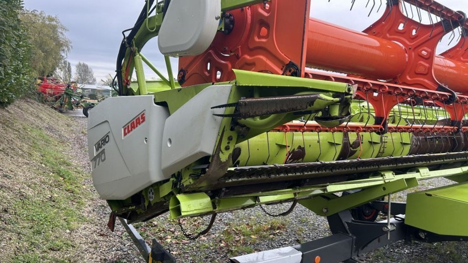 Mähdrescher des Typs CLAAS LEXION 670 TT  TT - Terra Trac. Incl skærebord., Gebrauchtmaschine in Kolding (Bild 7)