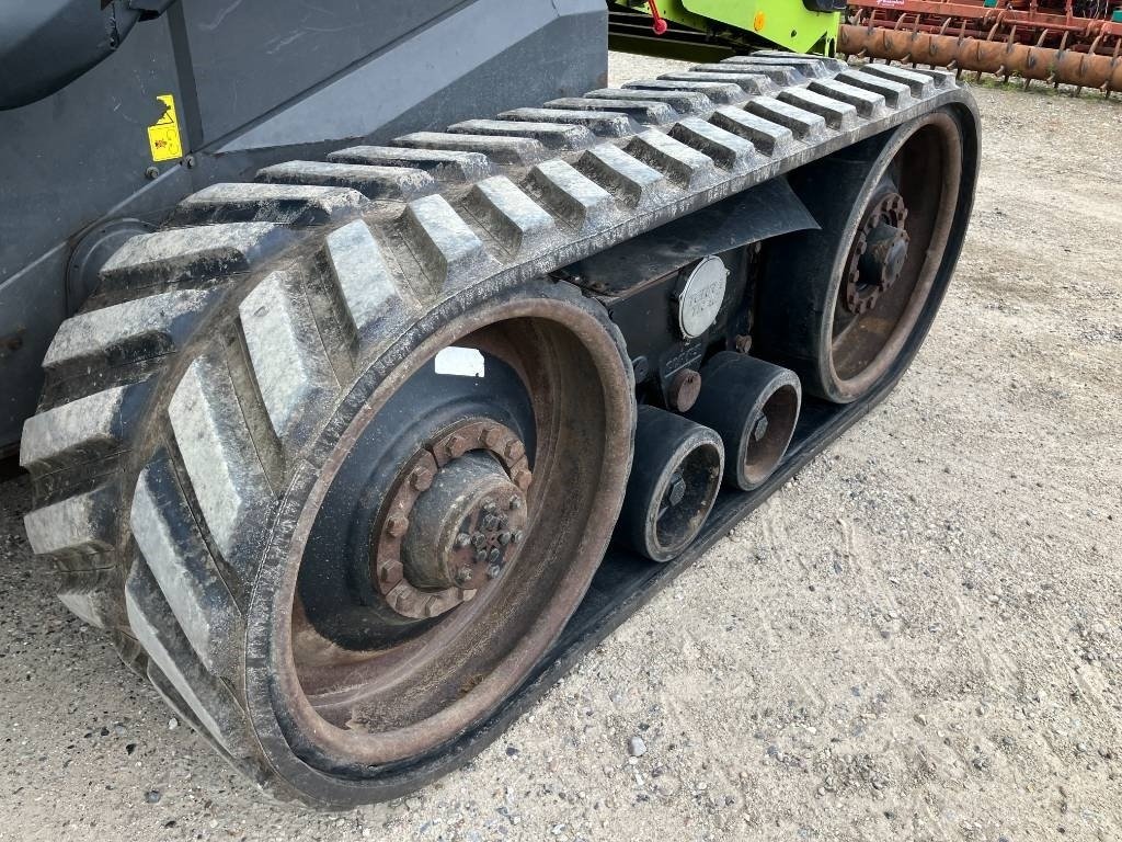 Mähdrescher del tipo CLAAS LEXION 670 TT, Gebrauchtmaschine In Brønderslev (Immagine 11)