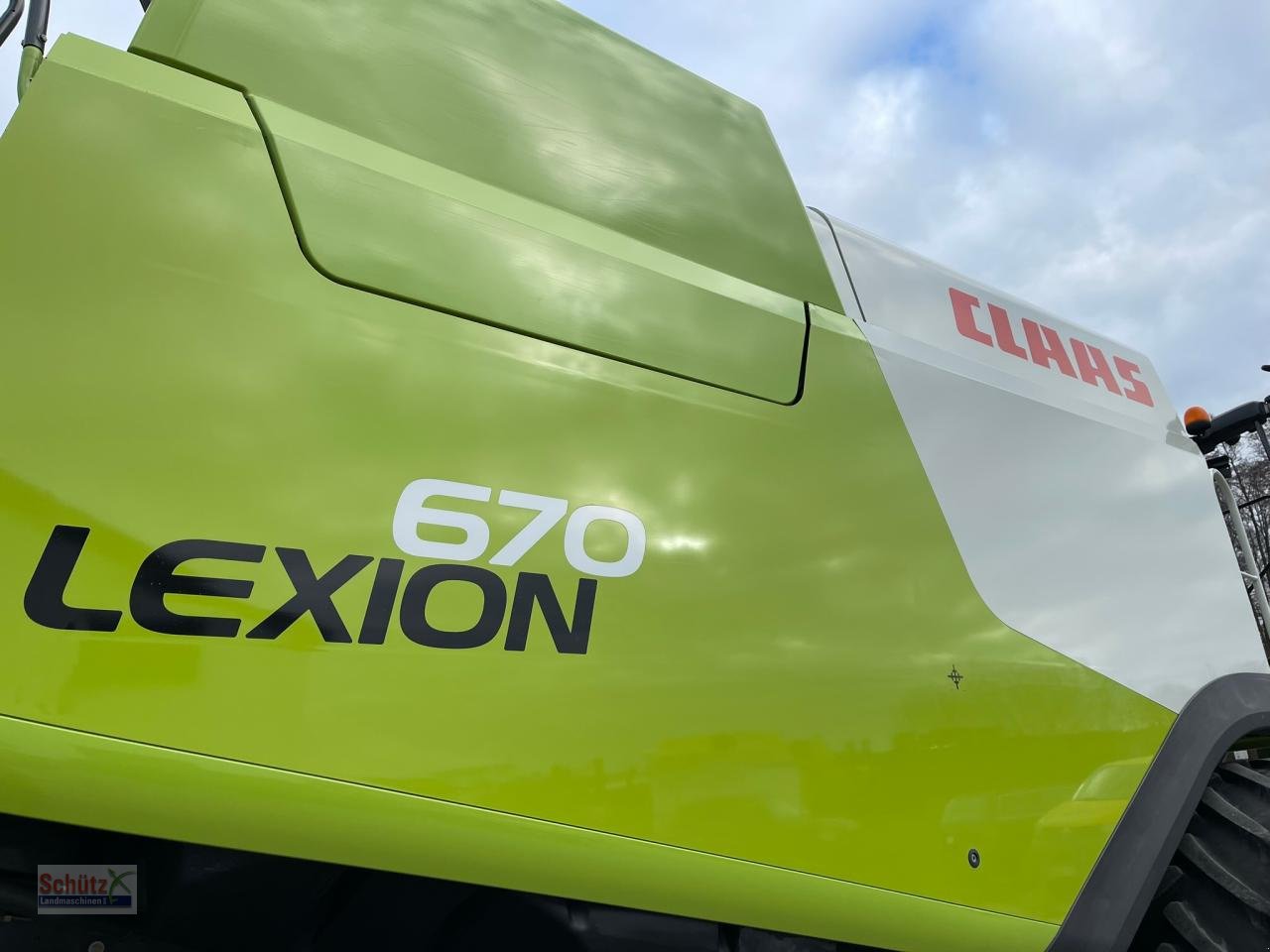 Mähdrescher des Typs CLAAS Lexion 670 Vario 900 3D Radmaschine EZ 2015, Gebrauchtmaschine in Schierling (Bild 9)