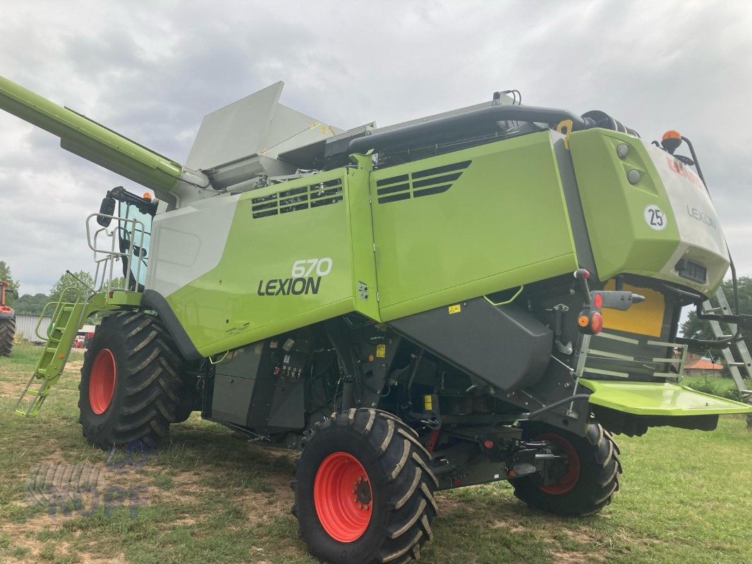 Mähdrescher tipa CLAAS Lexion 670 Vollmontana 3,49 m Allrad, Gebrauchtmaschine u Schutterzell (Slika 19)