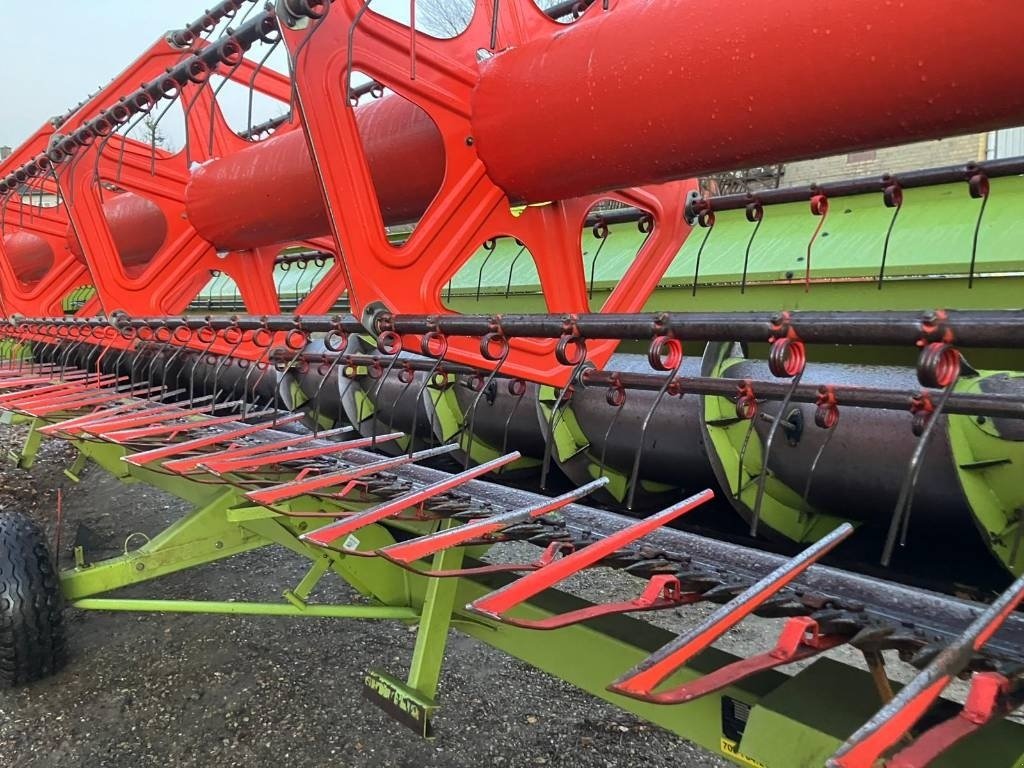 Mähdrescher typu CLAAS Lexion 670, Gebrauchtmaschine v Mern (Obrázek 18)