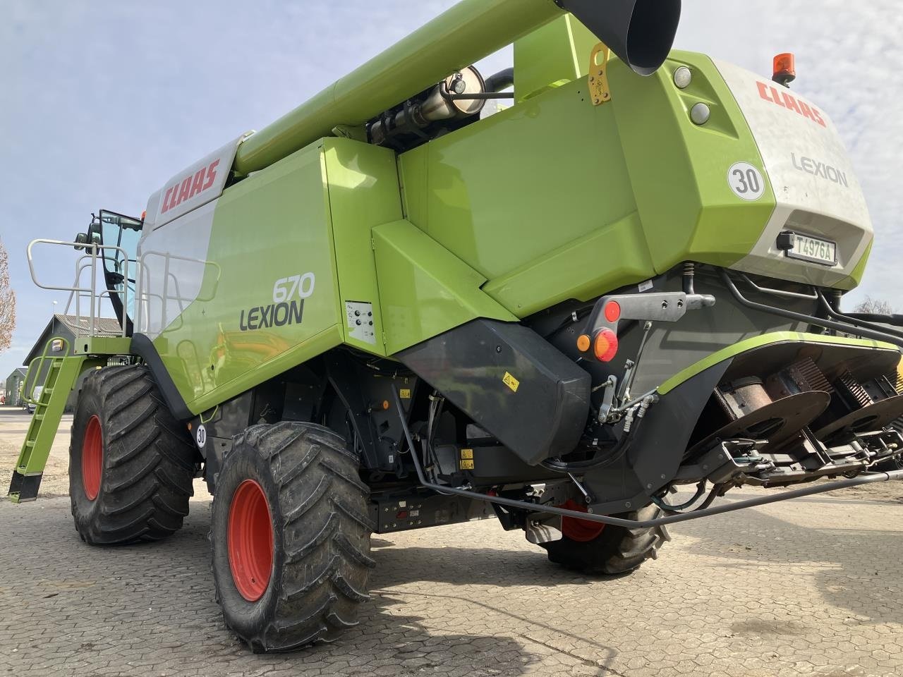 Mähdrescher типа CLAAS Lexion 670, Gebrauchtmaschine в Middelfart (Фотография 4)