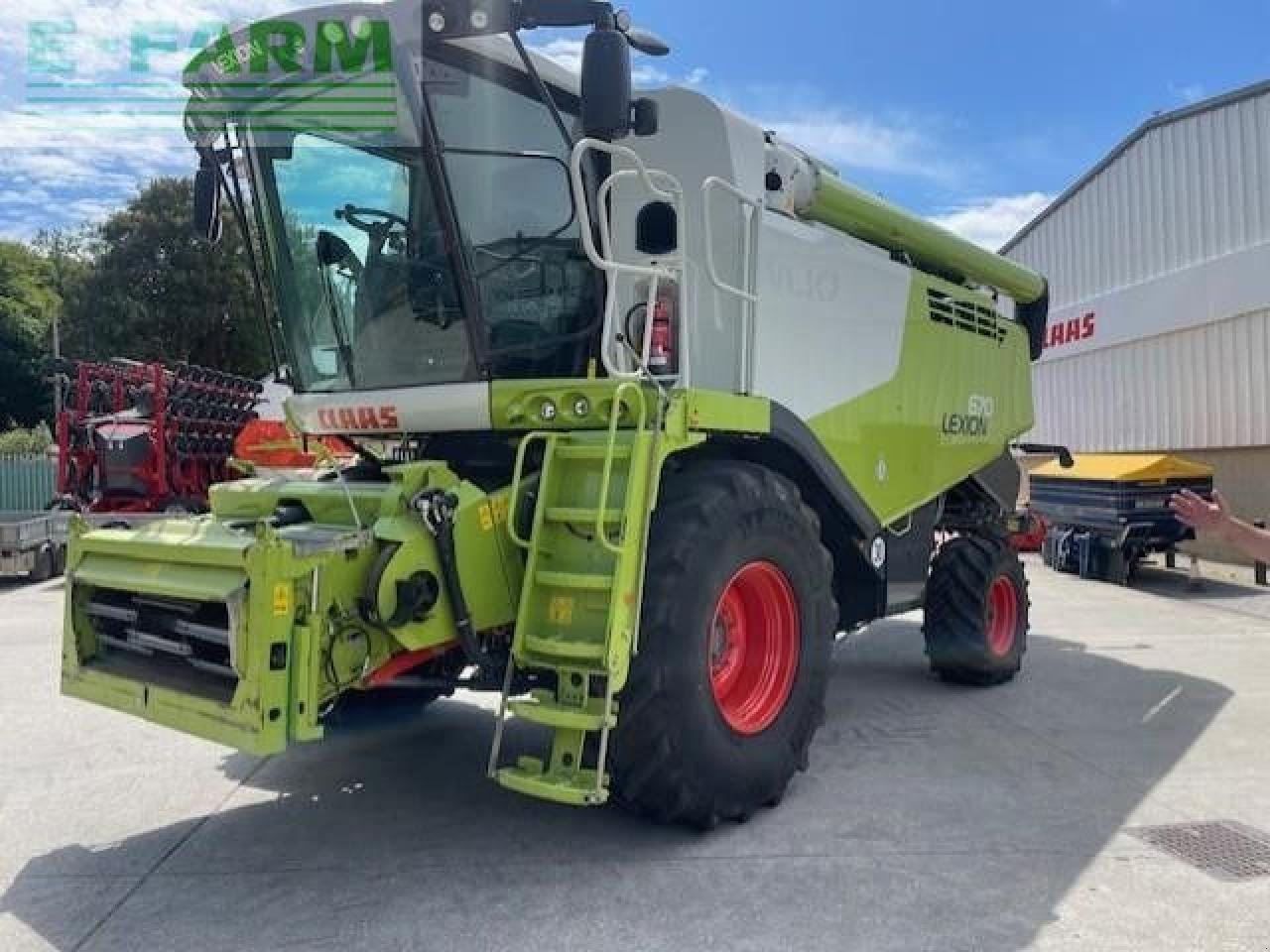 Mähdrescher typu CLAAS LEXION 670, Gebrauchtmaschine v MICHELDEVER, WINCHESTER (Obrázok 2)