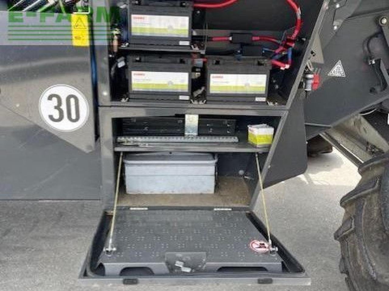 Mähdrescher typu CLAAS LEXION 670, Gebrauchtmaschine v MICHELDEVER, WINCHESTER (Obrázok 15)