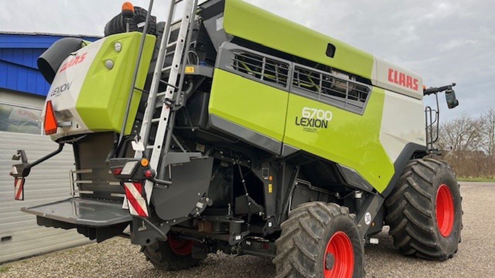 Mähdrescher des Typs CLAAS LEXION 6700 4WD, Gebrauchtmaschine in Skærbæk (Bild 3)