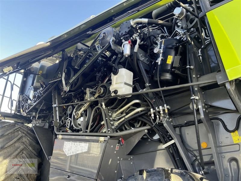 Mähdrescher типа CLAAS LEXION 6700 Allrad + V770, Gebrauchtmaschine в Töging am Inn (Фотография 17)