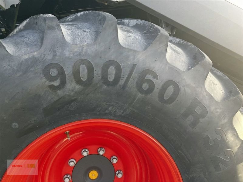 Mähdrescher типа CLAAS LEXION 6700 Allrad + V770, Gebrauchtmaschine в Töging am Inn (Фотография 21)