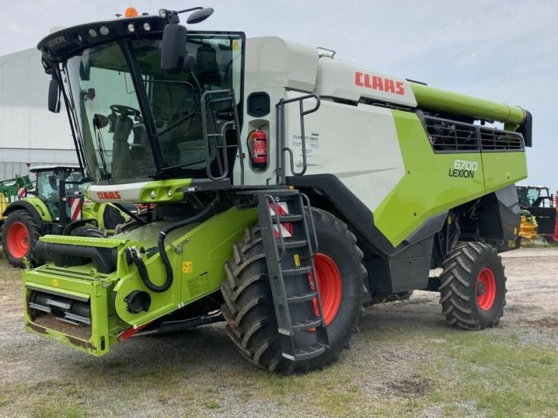 Mähdrescher za tip CLAAS lexion 6700 business, Gebrauchtmaschine u BLENDECQUES (Slika 1)