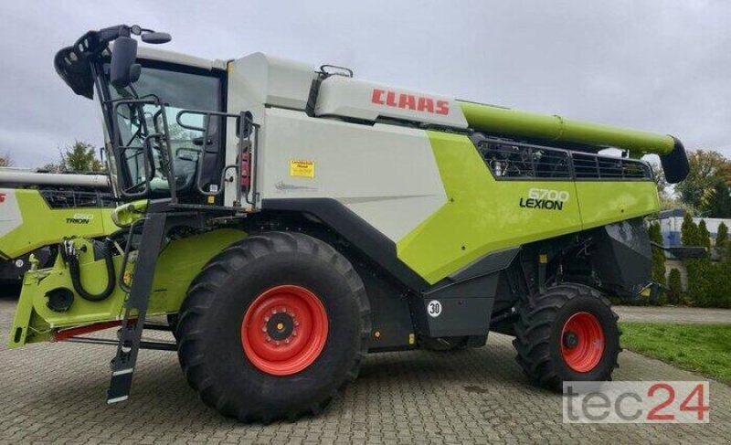 Mähdrescher типа CLAAS Lexion 6700 mit Schneidwerk, Vorführmaschine в Östringen (Фотография 7)