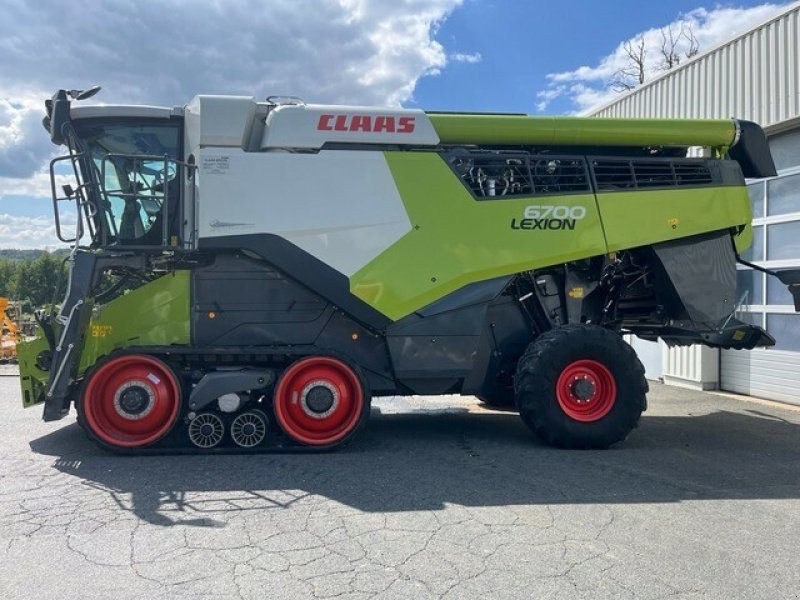 Mähdrescher Türe ait CLAAS LEXION 6700 TT TRADITION, Gebrauchtmaschine içinde Charnay-lès-macon (resim 5)