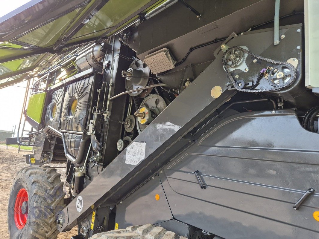 Mähdrescher typu CLAAS Lexion 6700 TT V-Kanal Allrad, Gebrauchtmaschine v Schutterzell (Obrázek 15)