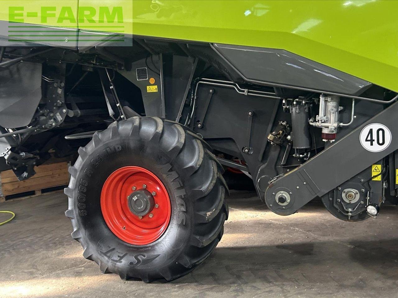 Mähdrescher tip CLAAS LEXION 6700 TT, Gebrauchtmaschine in SINDERBY, THIRSK (Poză 9)