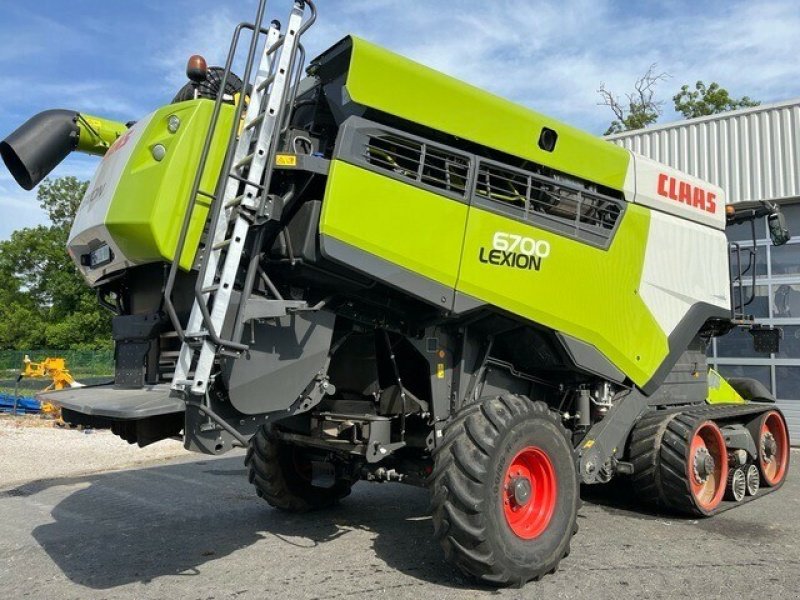 Mähdrescher typu CLAAS LEXION 6700 TT, Gebrauchtmaschine v Charnay-lès-macon (Obrázek 4)