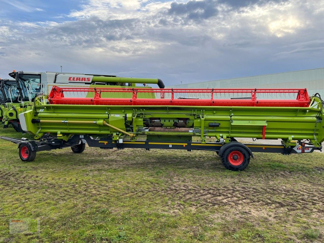 Mähdrescher des Typs CLAAS LEXION 6700 TT, Gebrauchtmaschine in Bordesholm (Bild 8)