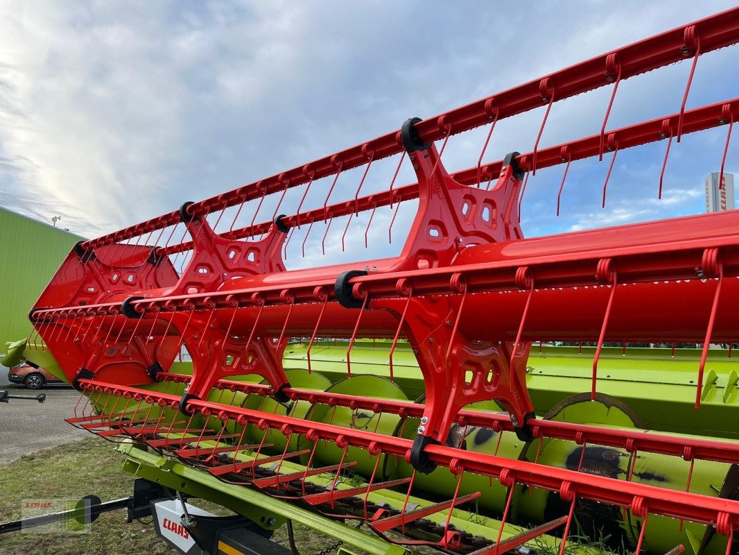 Mähdrescher des Typs CLAAS LEXION 6700 TT, Gebrauchtmaschine in Bordesholm (Bild 9)